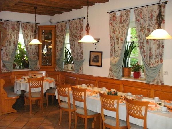 San Im Gasthof Mayd Erlangen Exterior photo